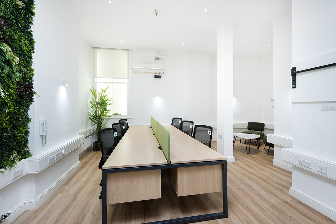 Private Office To Rent, London, EC2V – photo 1
