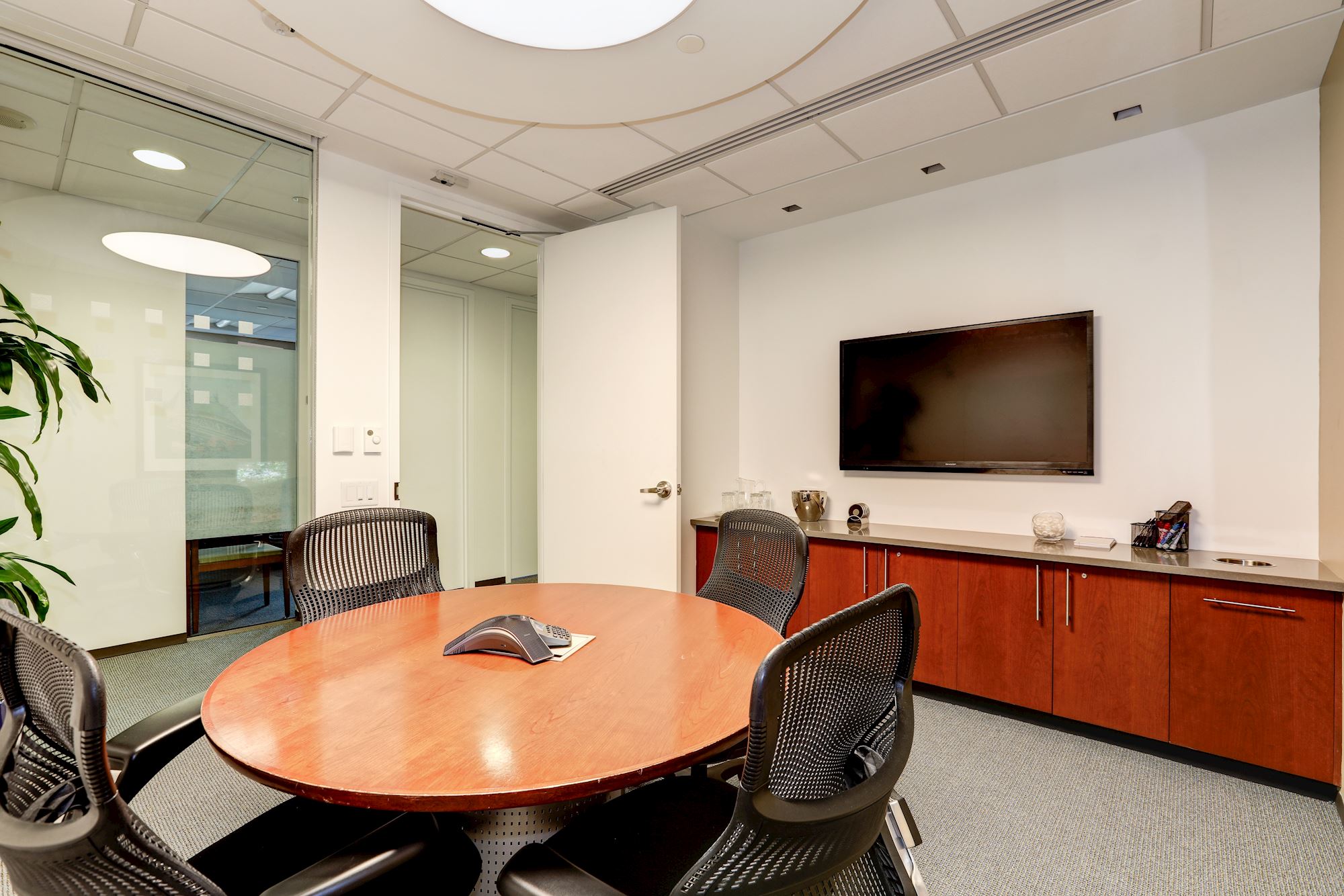 Private Office To Rent, Washington DC, 20006 – photo 6