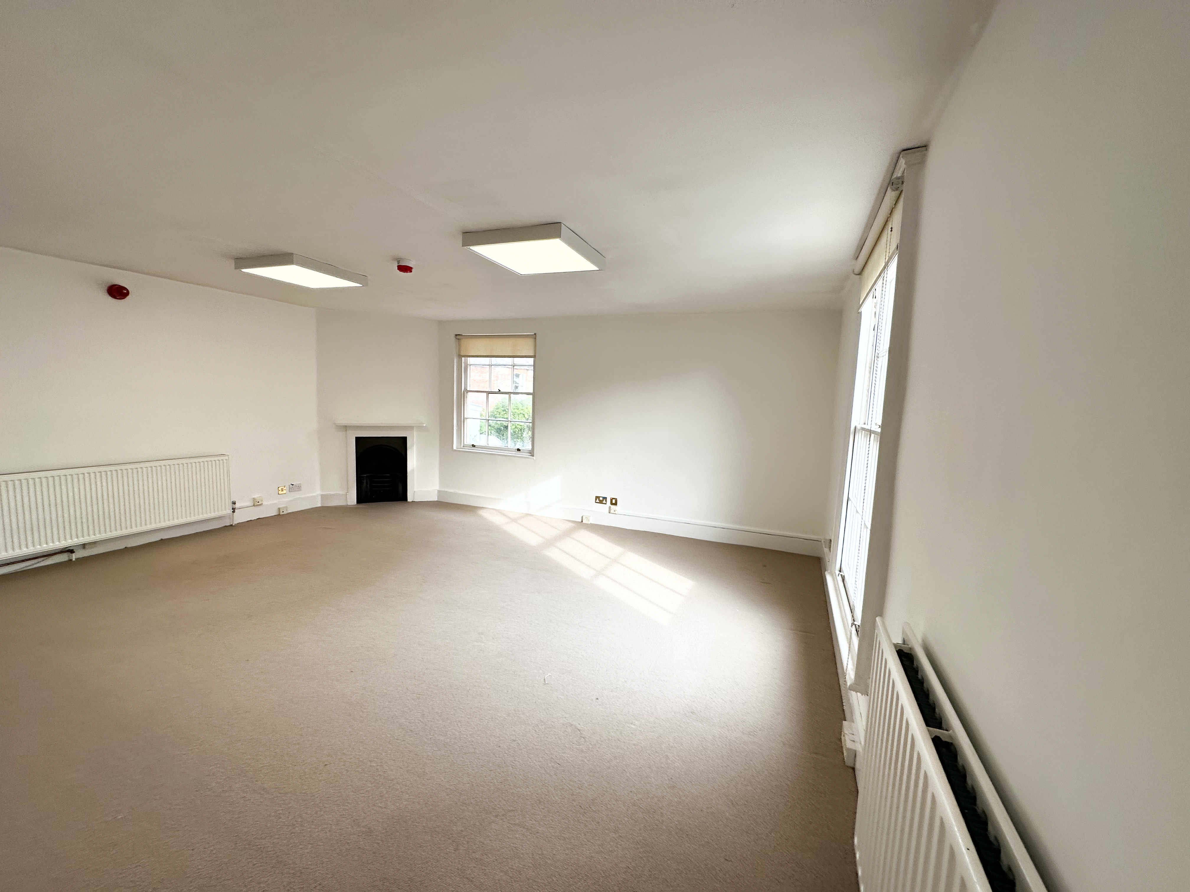 Private Office To Rent, Surrey – photo 5