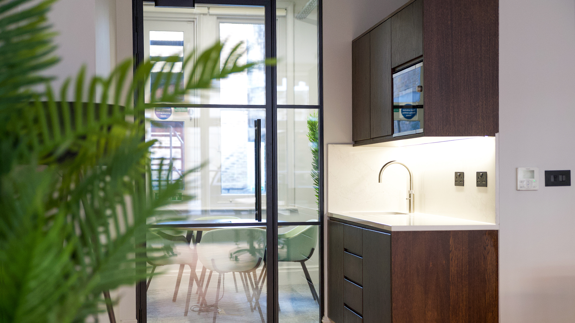 Private Office To Rent, London, W1C – photo 5