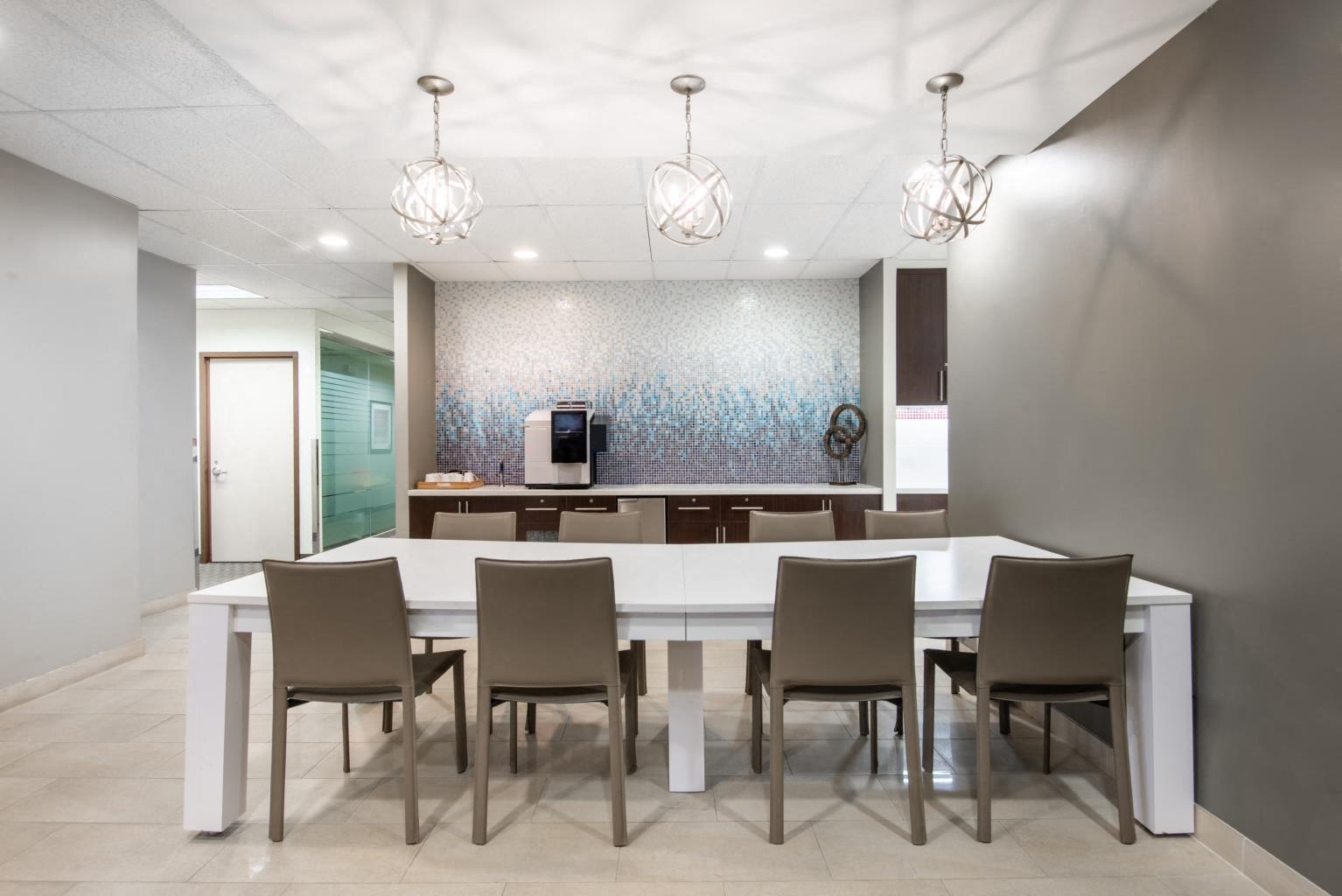 Private Office To Rent, New York, 11042 – photo 3