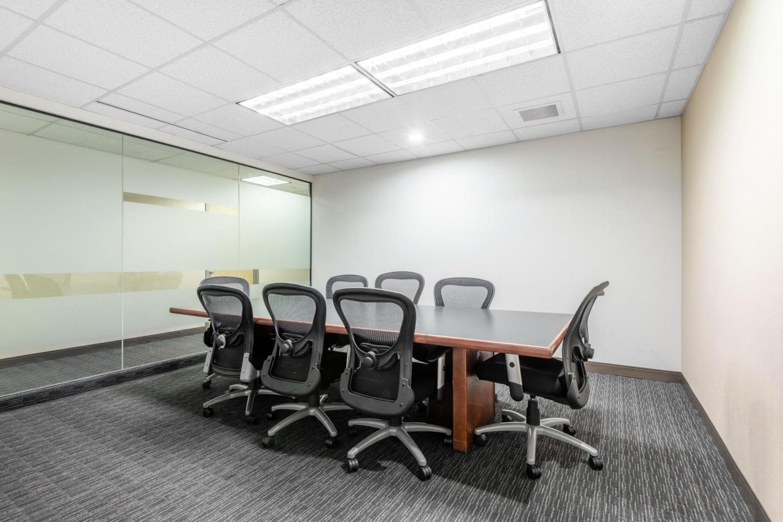 Private Office To Rent, New York, 11716 – photo 5