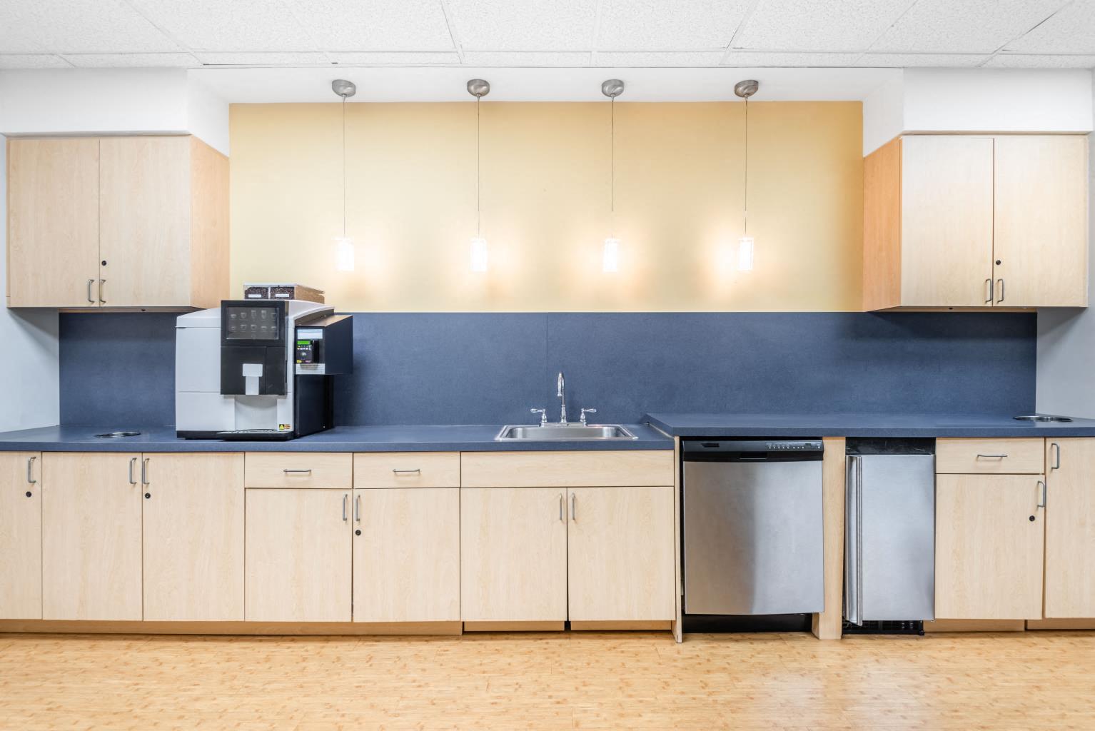 Private Office To Rent, New York, 11788 – photo 4