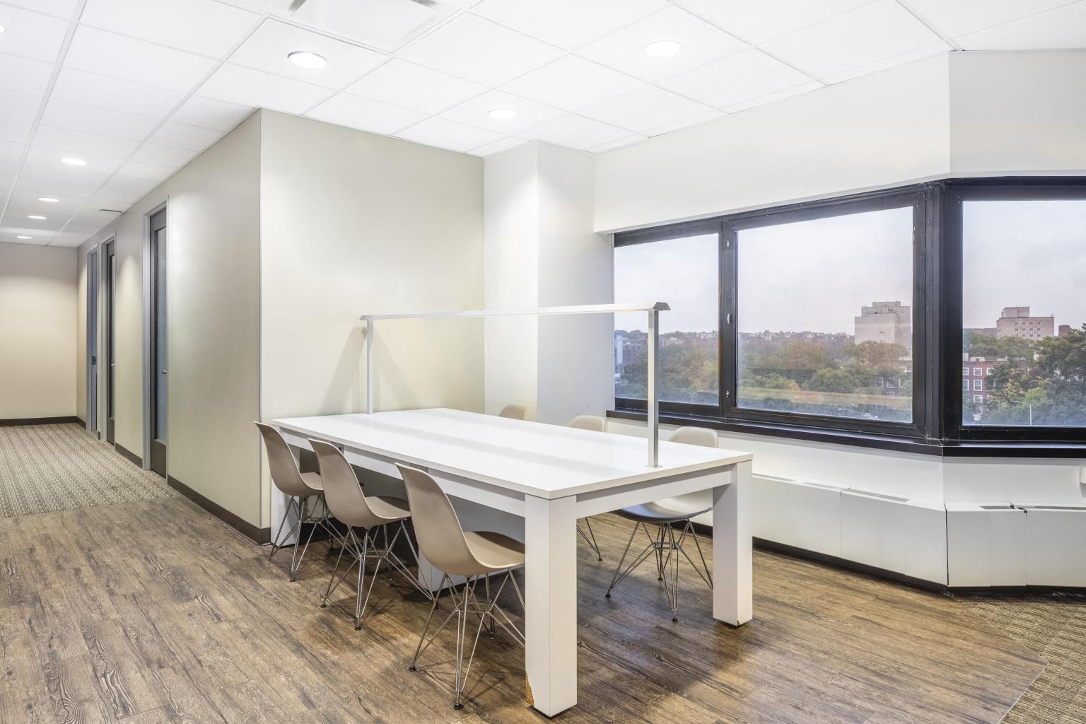 Private Office To Rent, New York, 11375 – photo 3