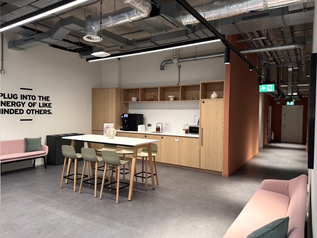 Private Office To Rent, London, NW1 – photo 2