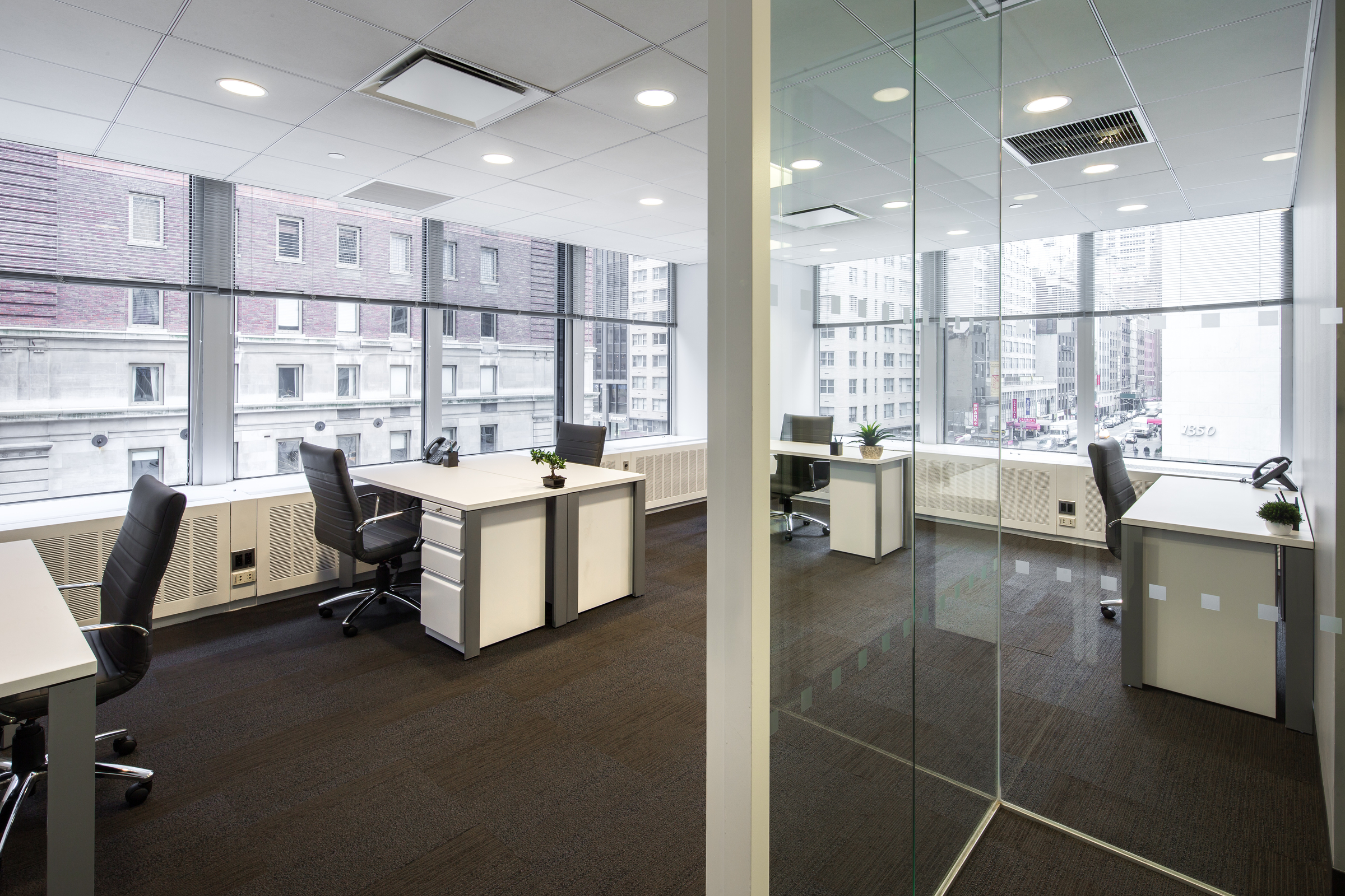 Private Office To Rent, New York, 10105 – photo 1