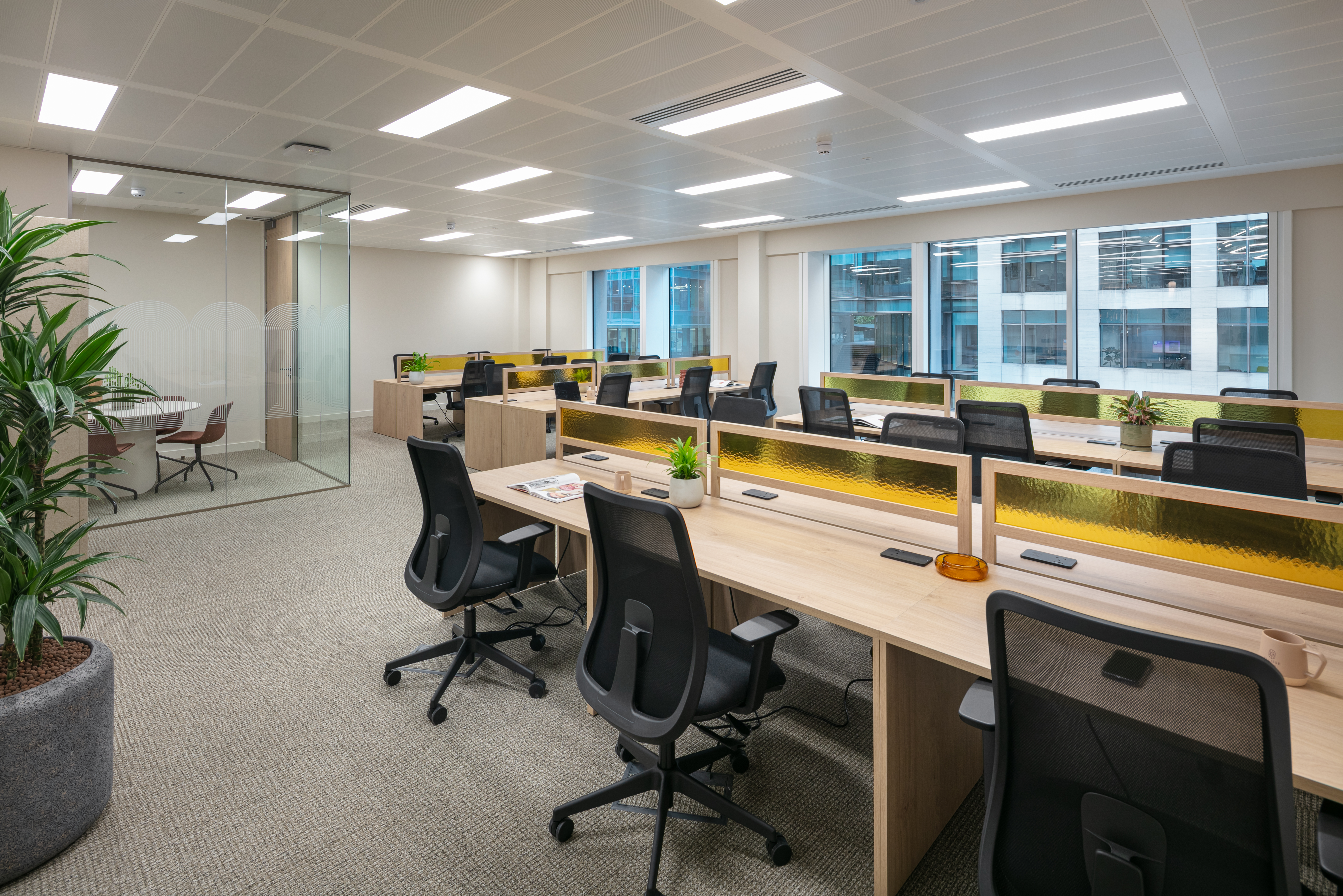 Private Office To Rent, London, EC4A – photo 1