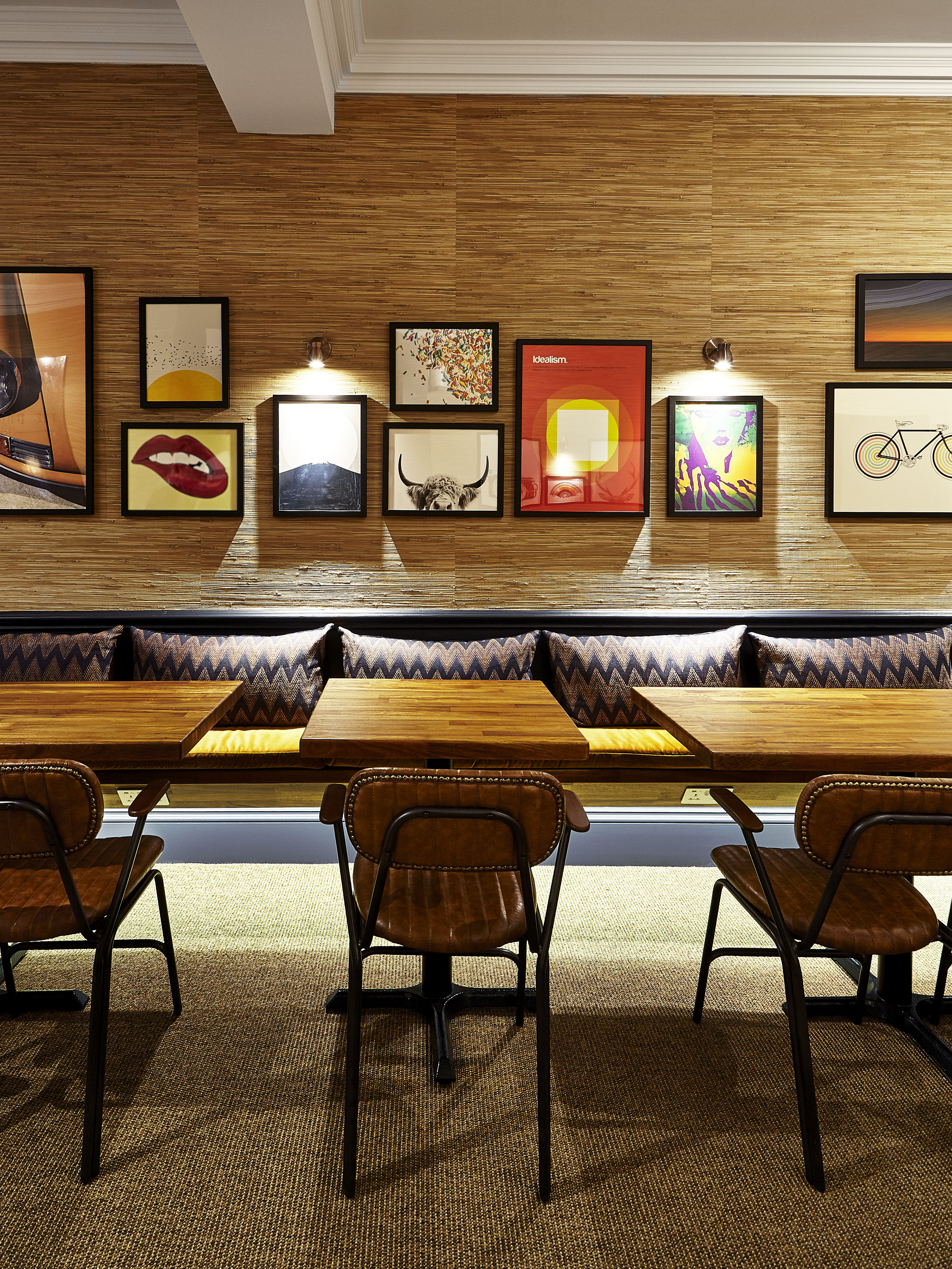 Private Office To Rent, London, W1F – photo 2
