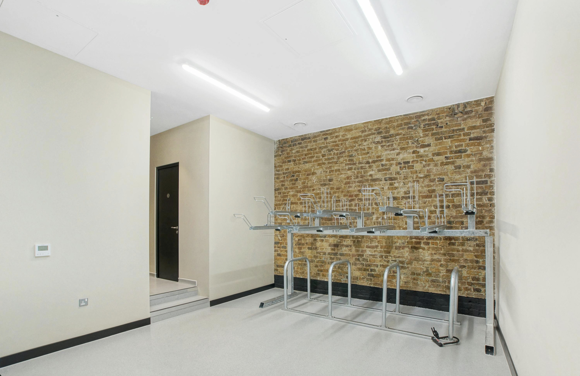 Private Office To Rent, London, EC2 – photo 5