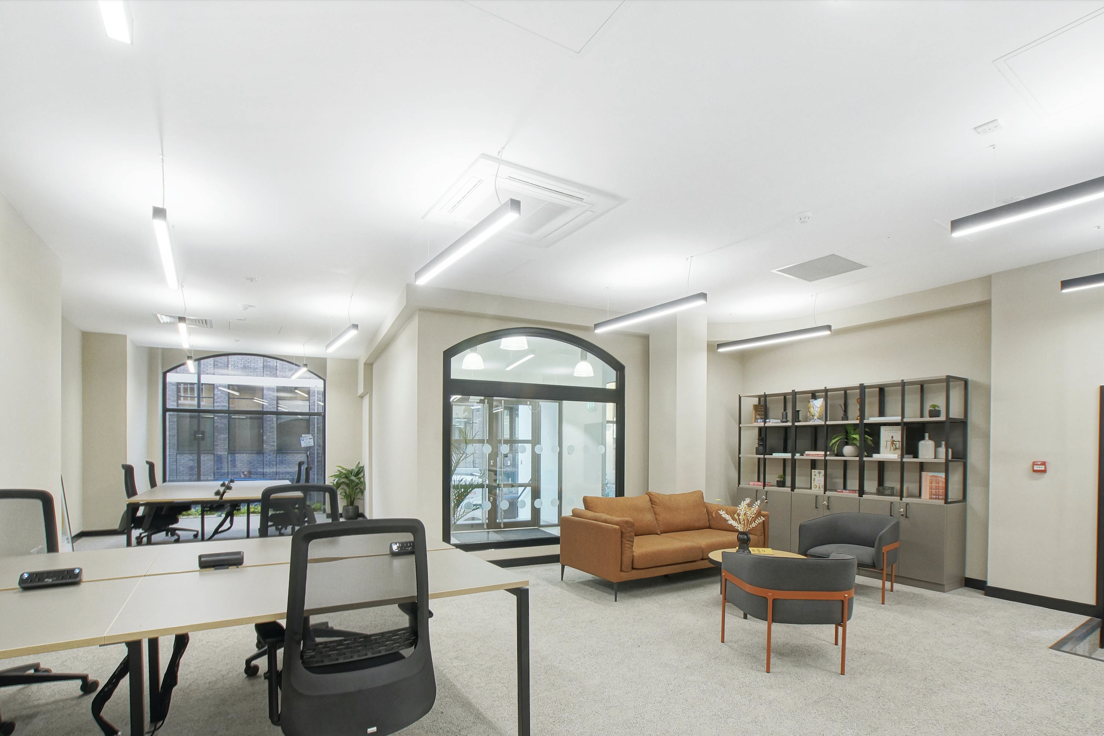 Private Office To Rent, London, EC2 – photo 2