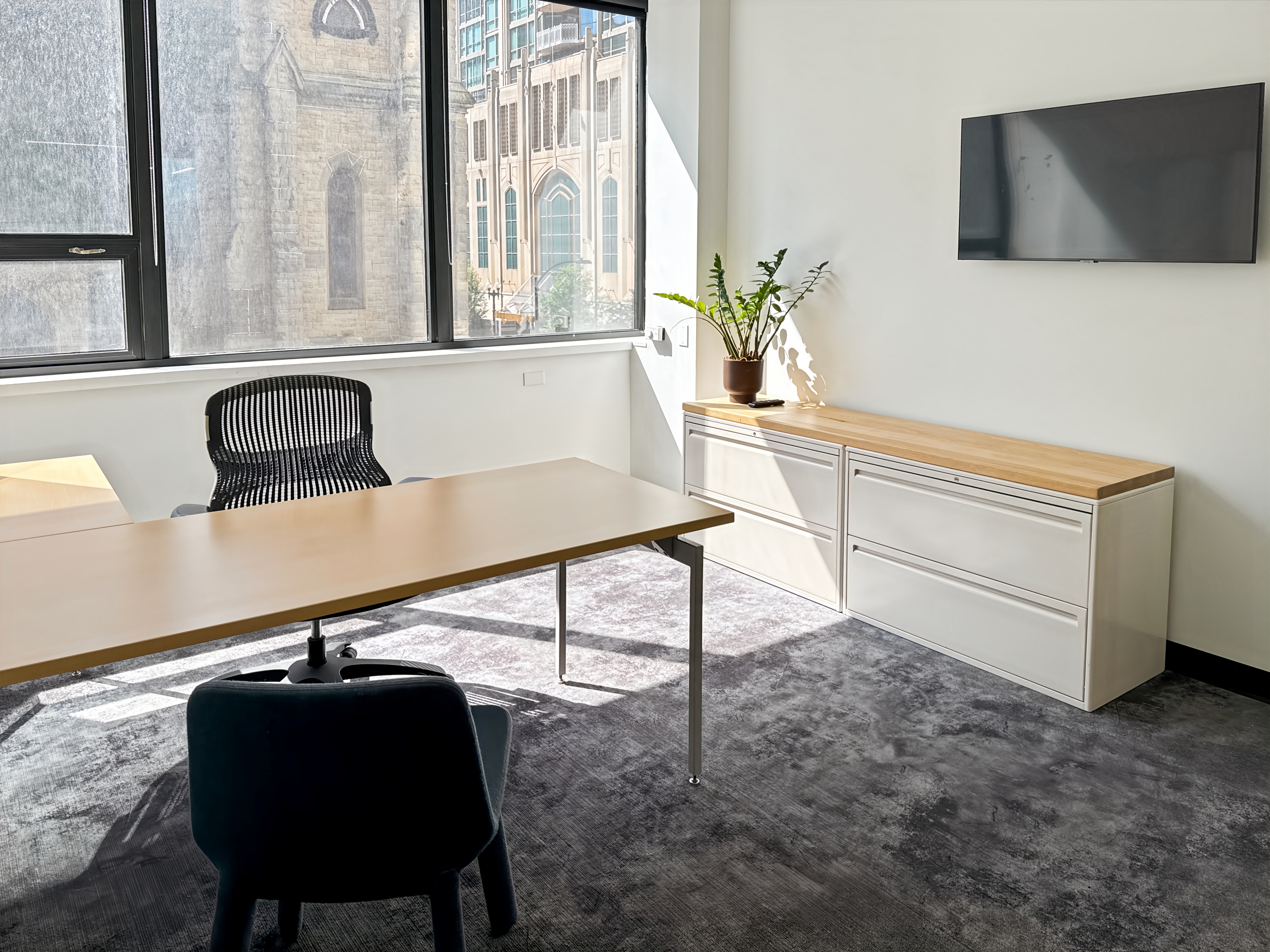 Private Office To Rent, Chicago, 60611 – photo 2