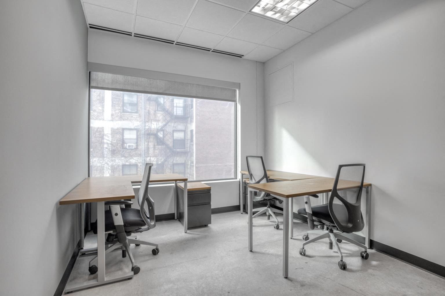 Private Office To Rent, Chicago, 60615 – photo 1