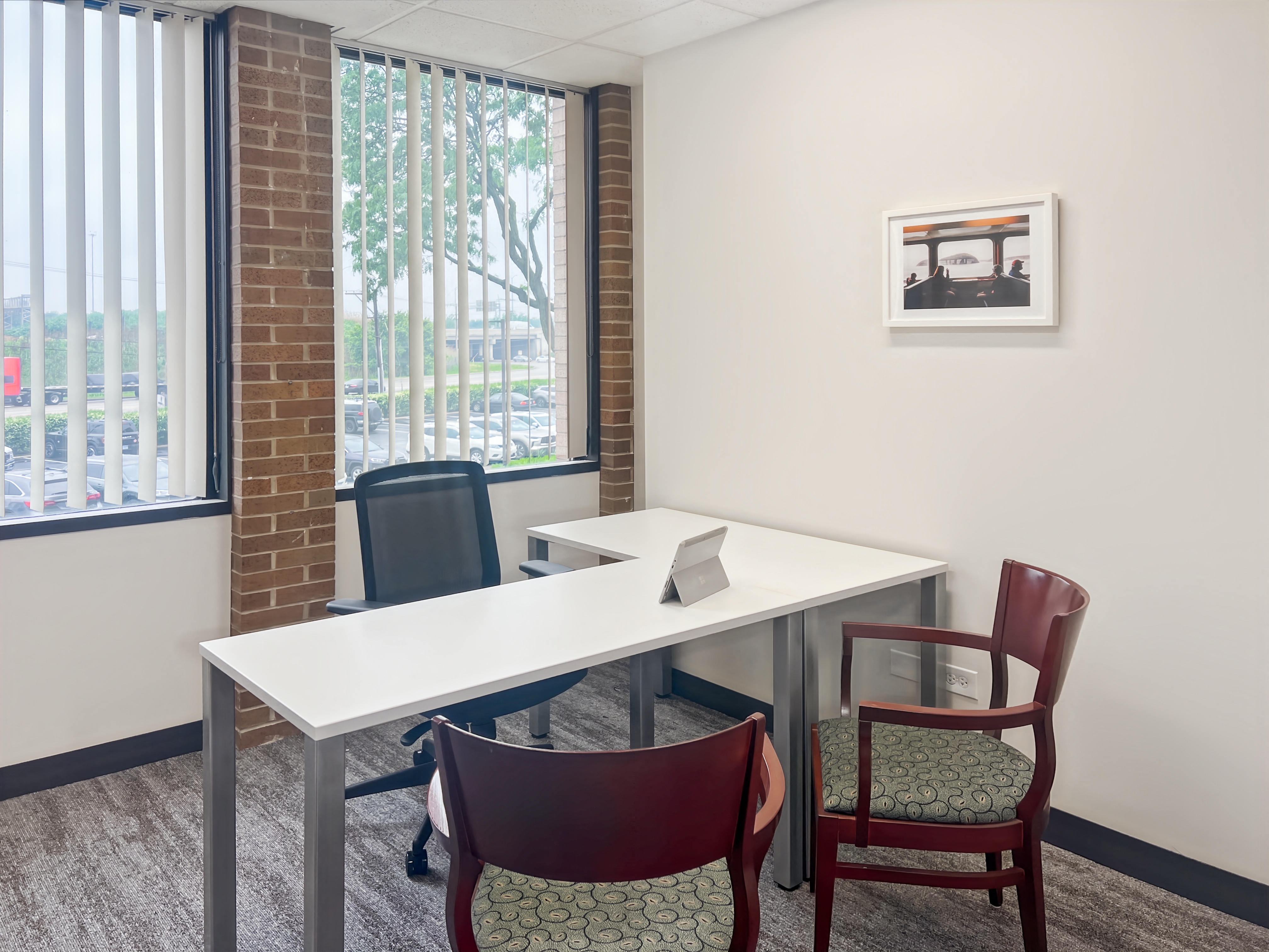 Private Office To Rent, Chicago, 60018 – photo 2