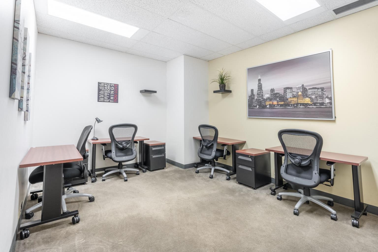 Private Office To Rent, Chicago, 60062 – photo 1
