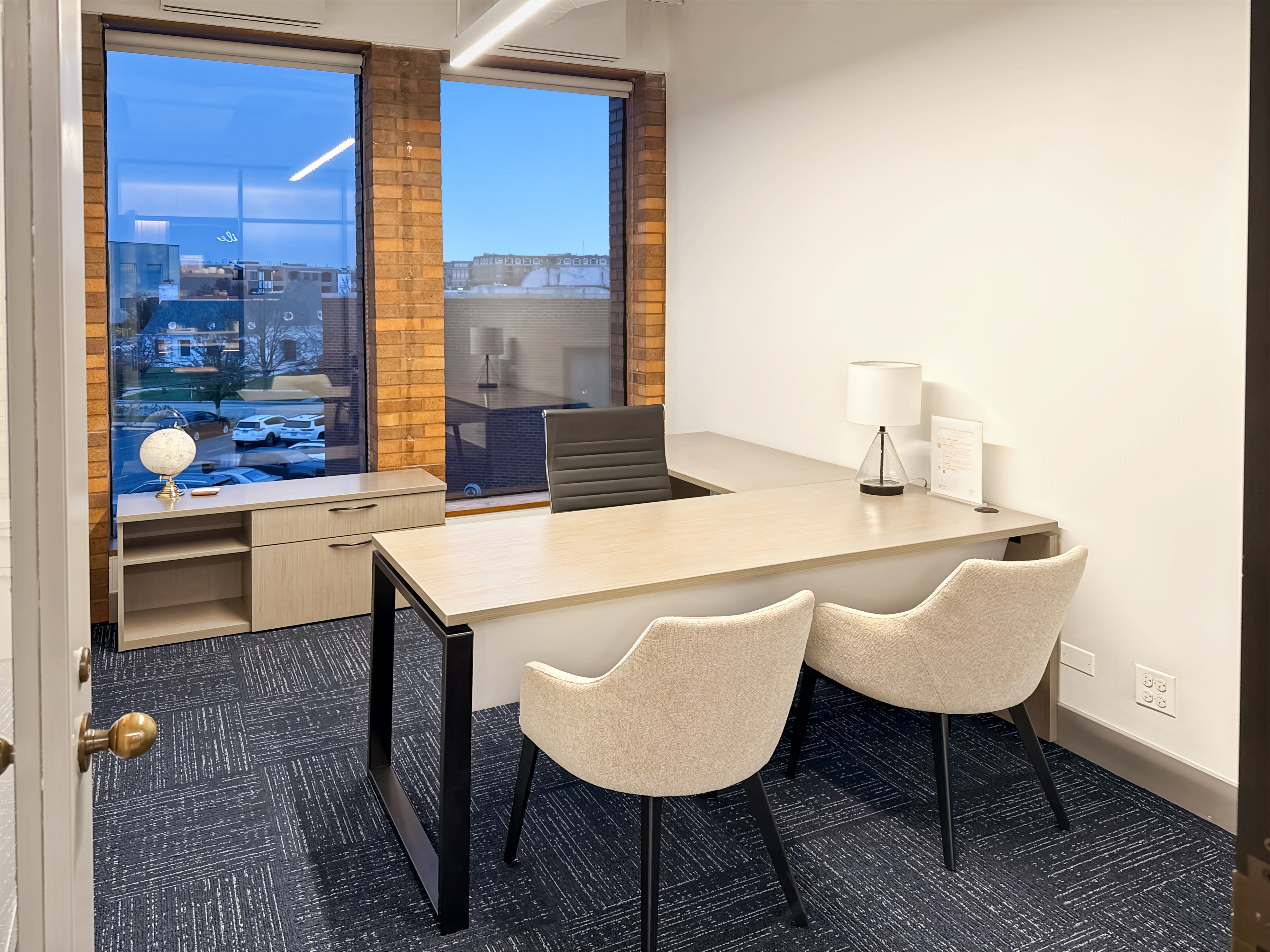 Private Office To Rent, Chicago, 60068 – photo 2