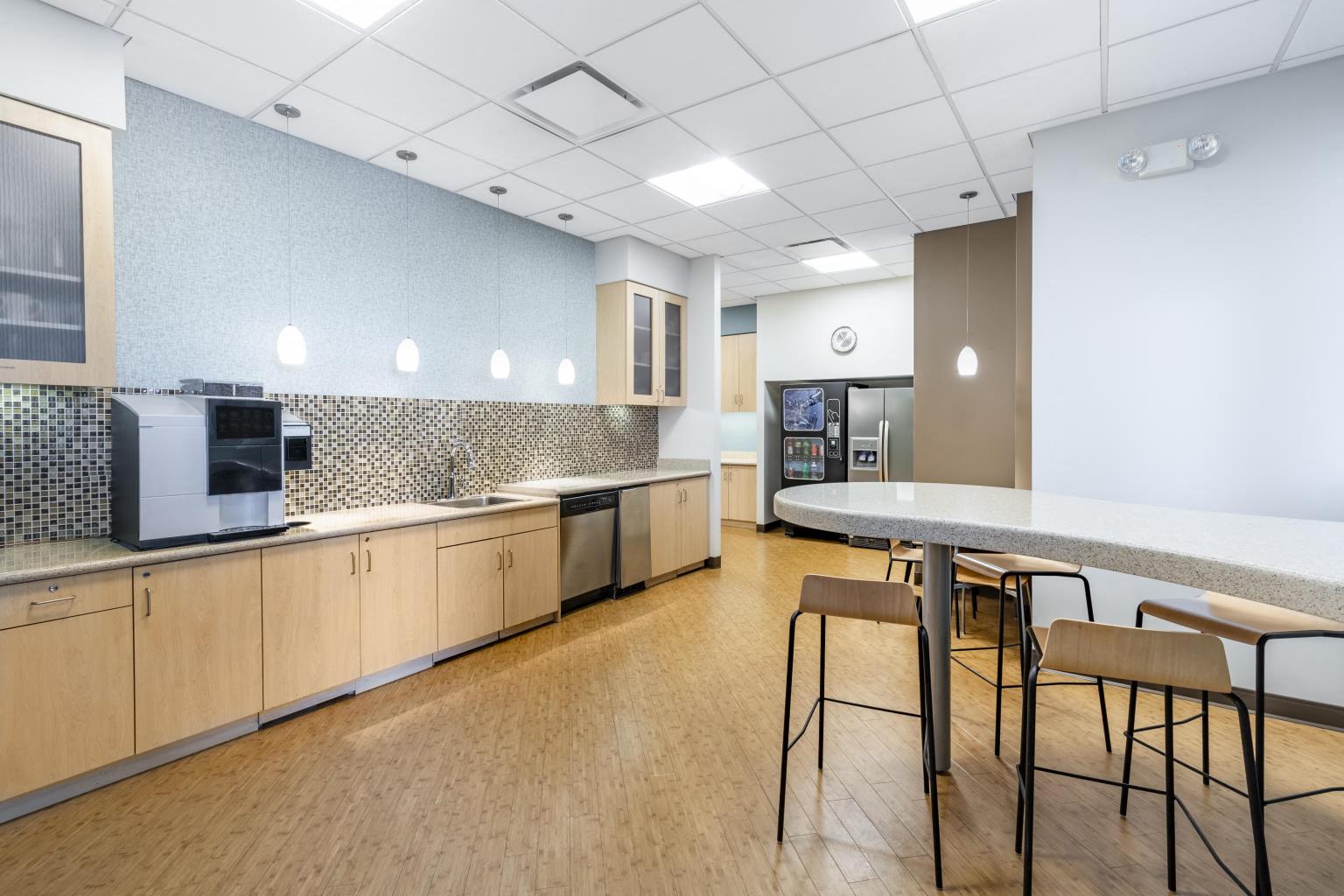 Private Office To Rent, Chicago, 60174 – photo 6