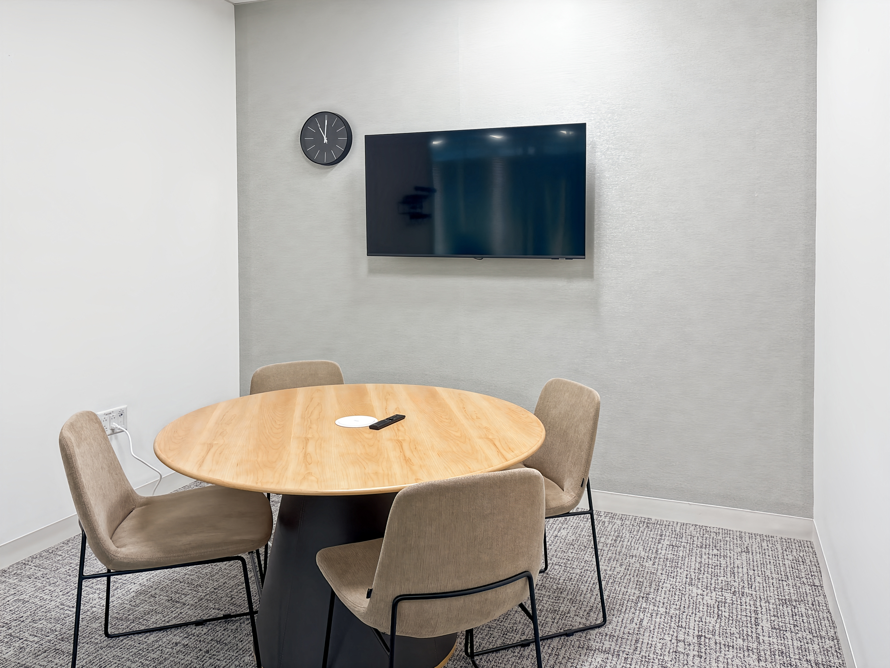 Private Office To Rent, Boston, 02155 – photo 6