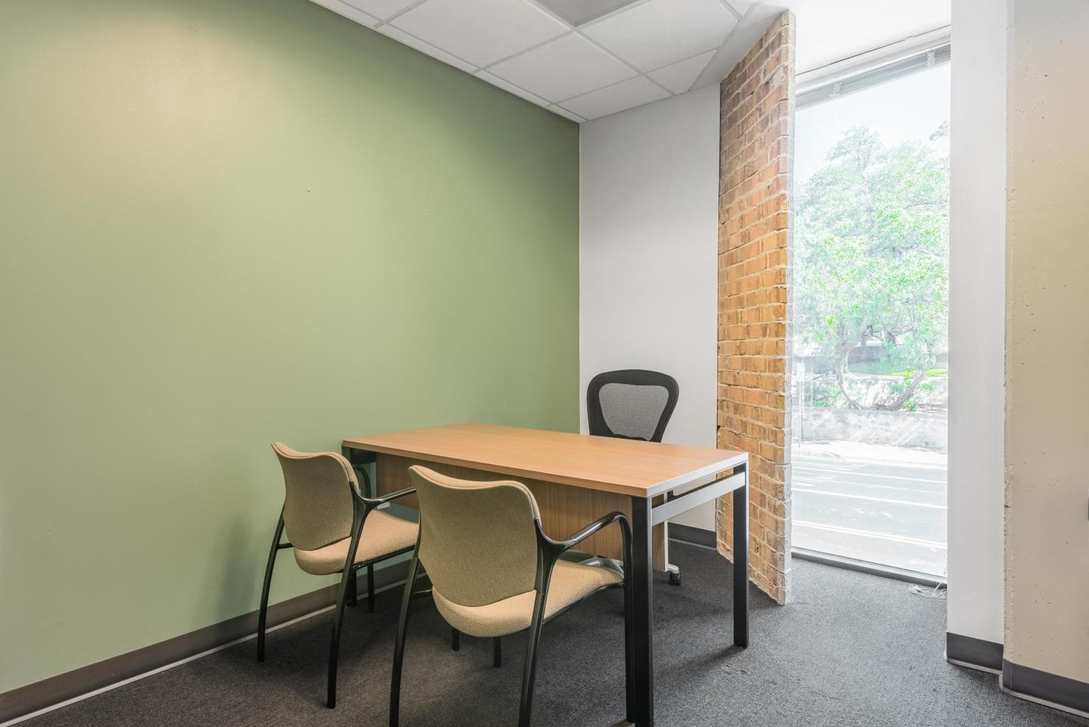 Private Office To Rent, Austin, 78705 – photo 3
