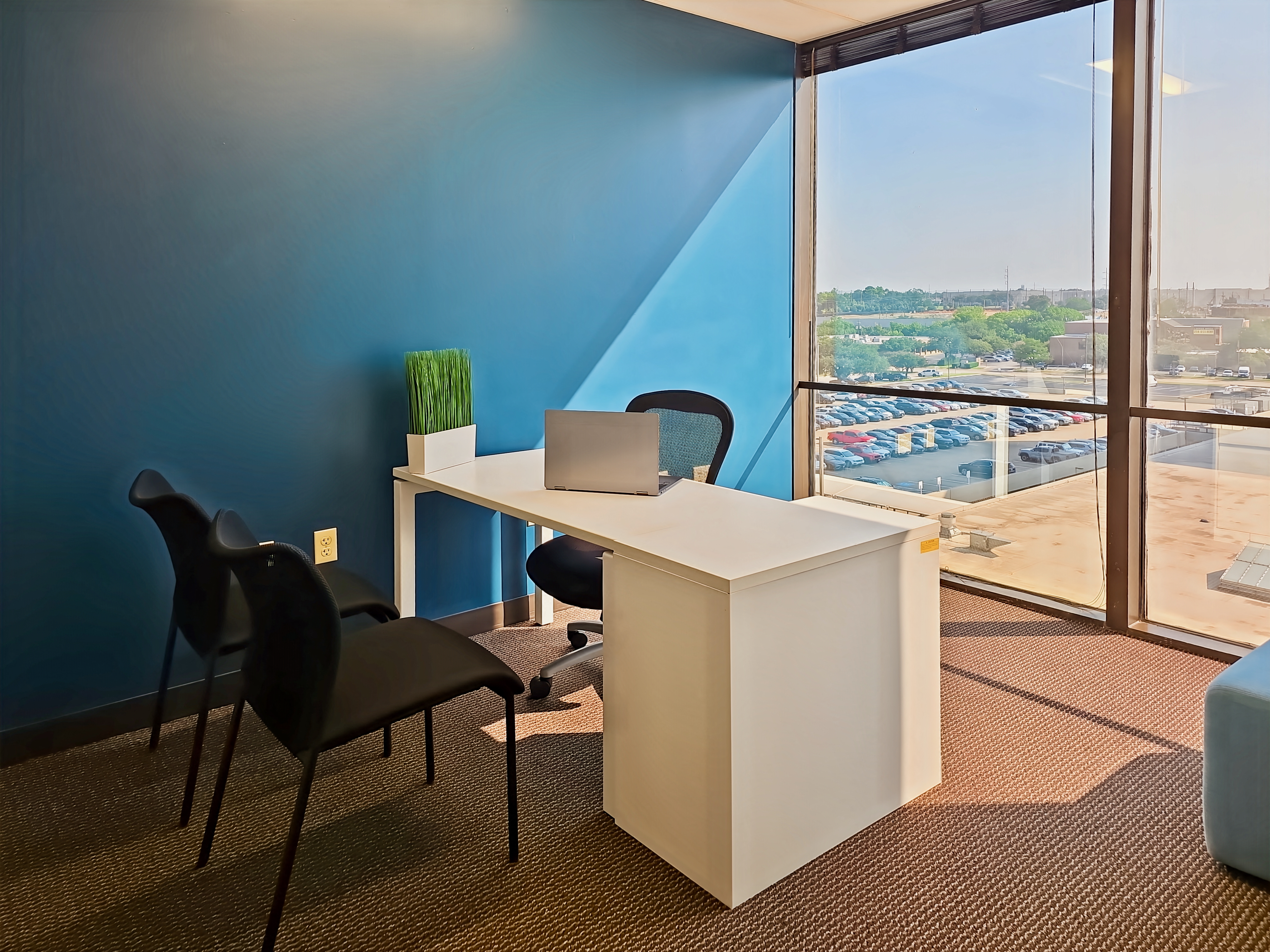 Private Office To Rent, Dallas, 75247 – photo 2