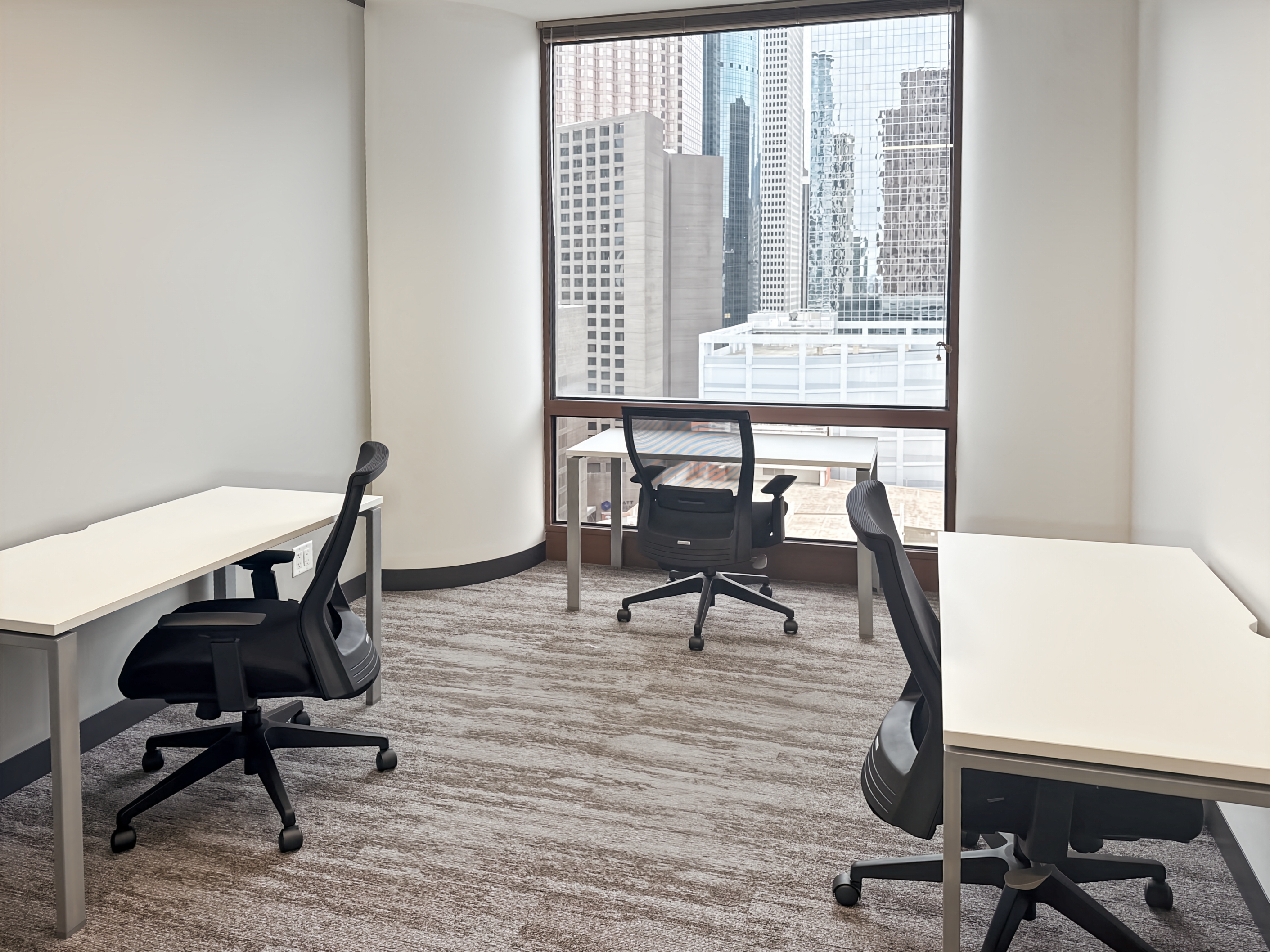 Private Office To Rent, Houston, 77002 – photo 2