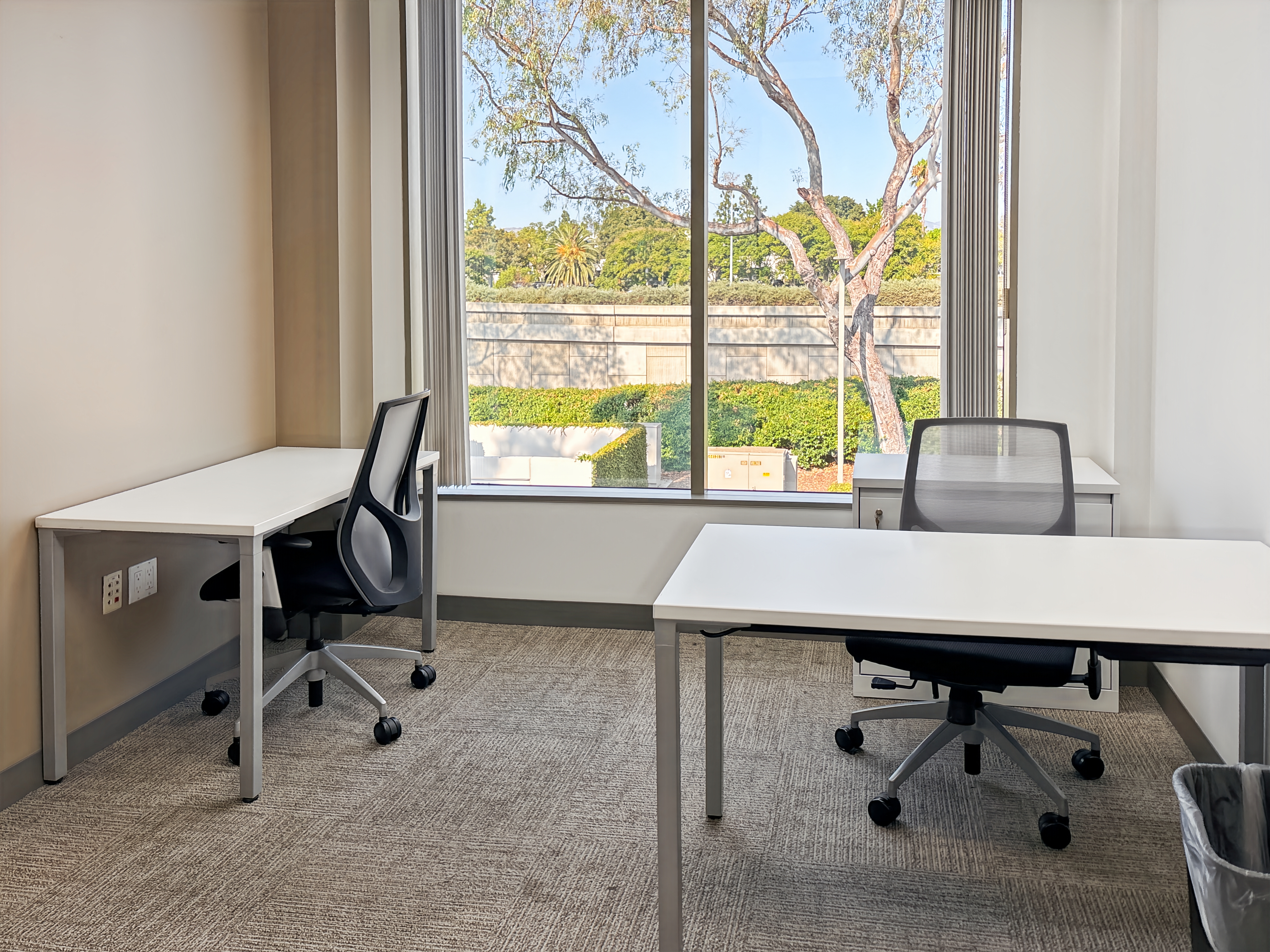 Private Office To Rent, Orange County, 92618 – photo 2