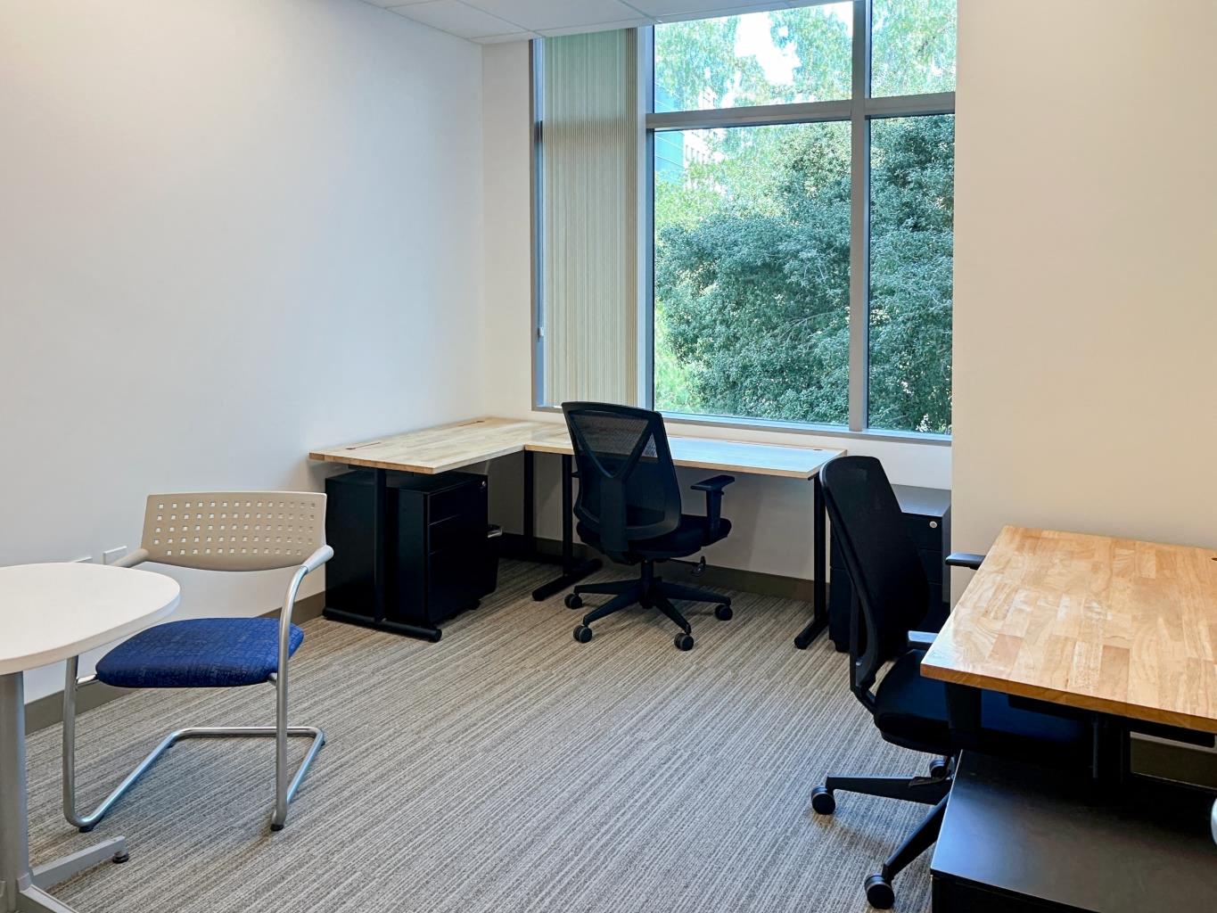 Private Office To Rent, Orange County, 92656 – photo 5