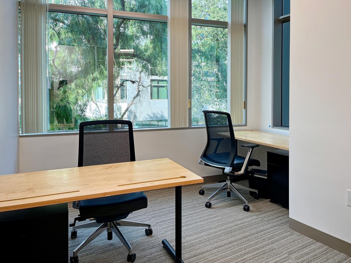 Private Office To Rent, Orange County, 92656 – photo 3