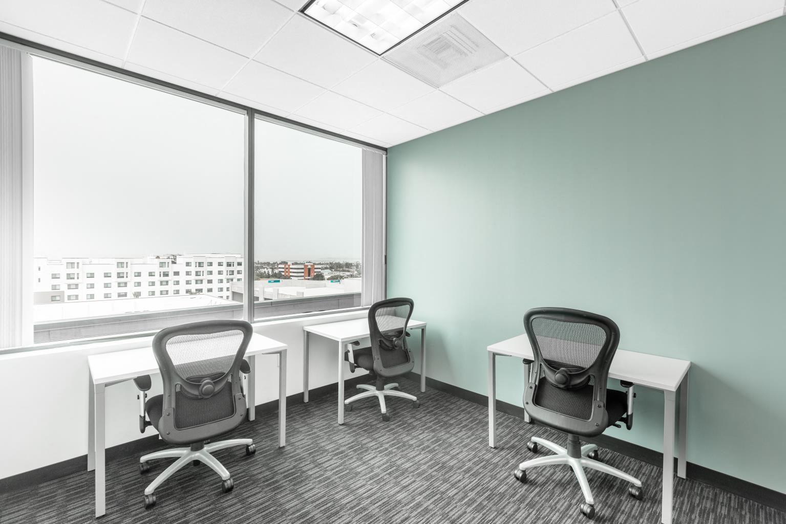 Private Office To Rent, San Diego, 91910 – photo 1
