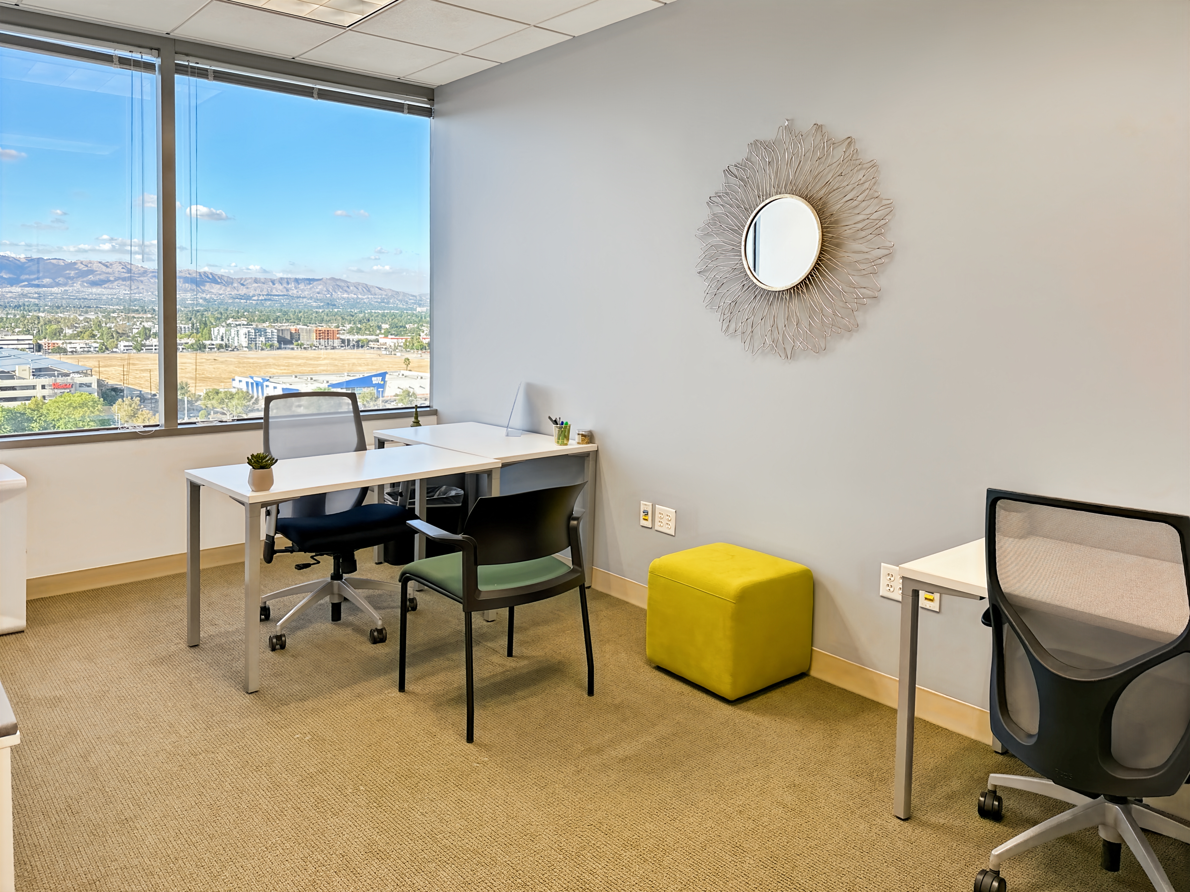 Private Office To Rent, Los Angeles, 91367 – photo 2