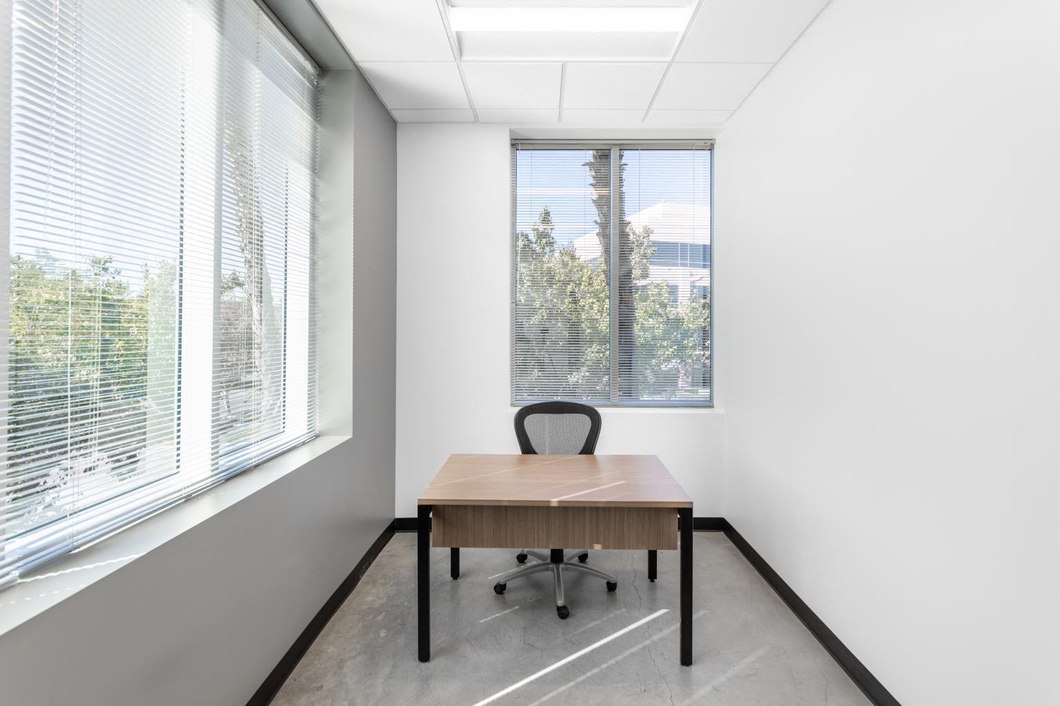 Private Office To Rent, San Bernardino County, 92408 – photo 3
