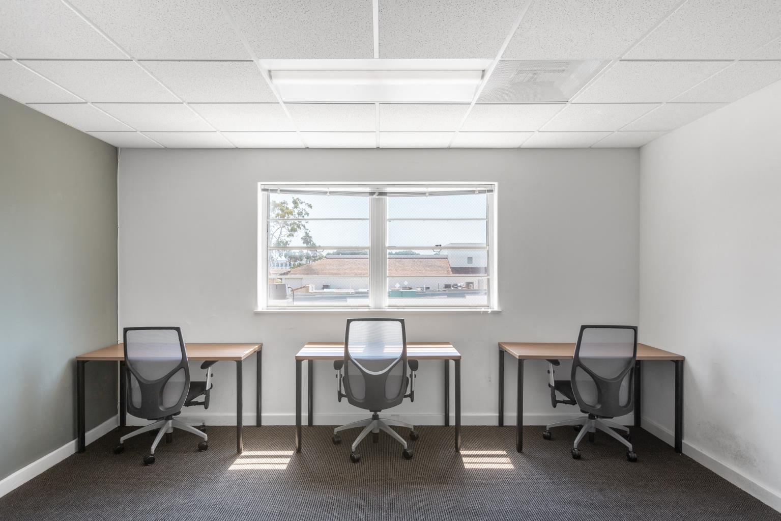 Private Office To Rent, Santa Barbara, 93101 – photo 1