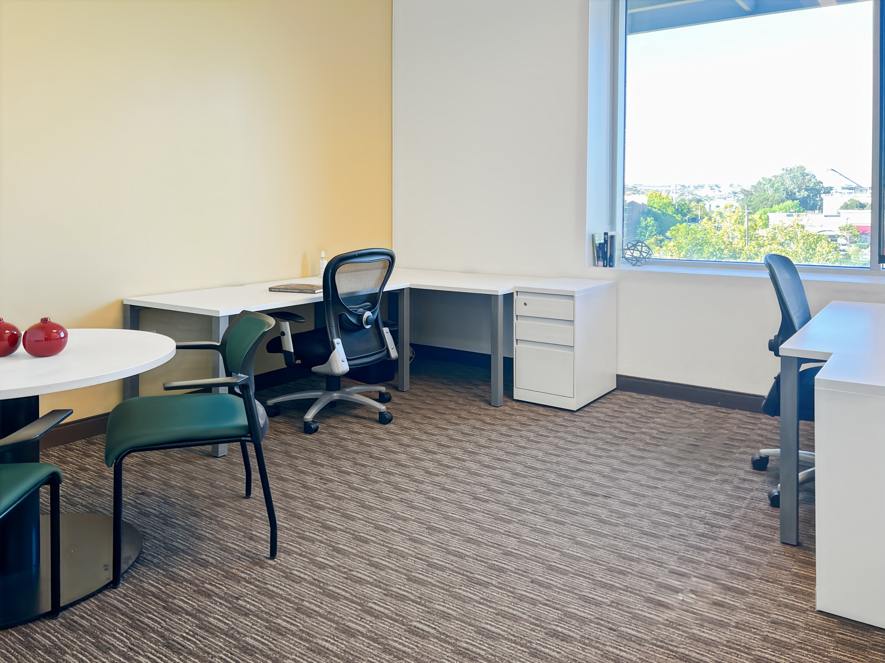 Private Office To Rent, Los Angeles, 91355 – photo 2