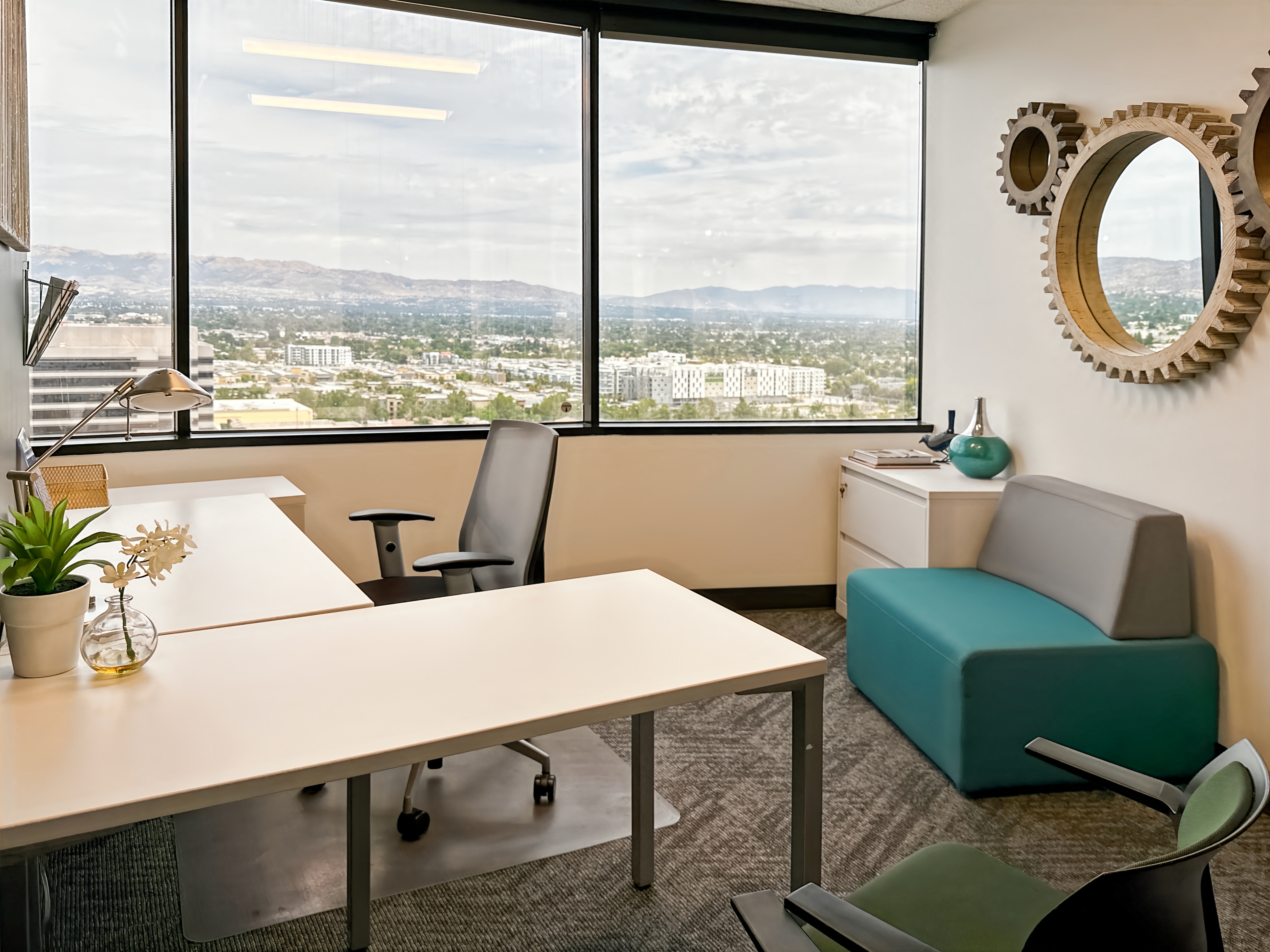 Private Office To Rent, Los Angeles, 91367 – photo 1