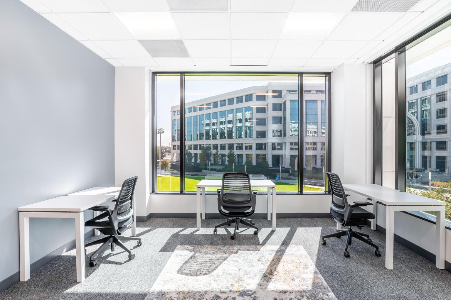 Private Office To Rent, Los Angeles, 90404 – photo 1