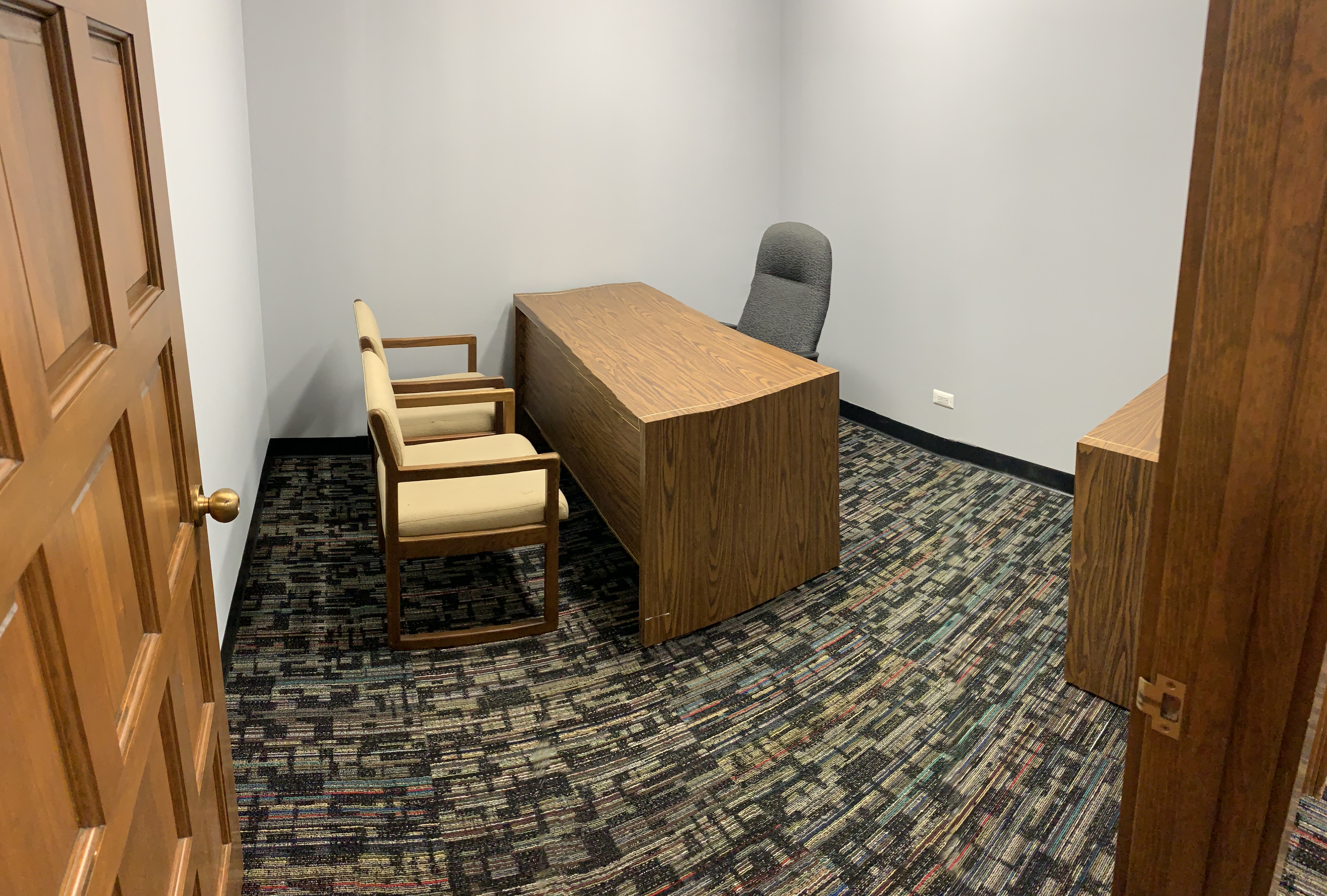 Private Office To Rent, Chicago, 60126 – photo 3