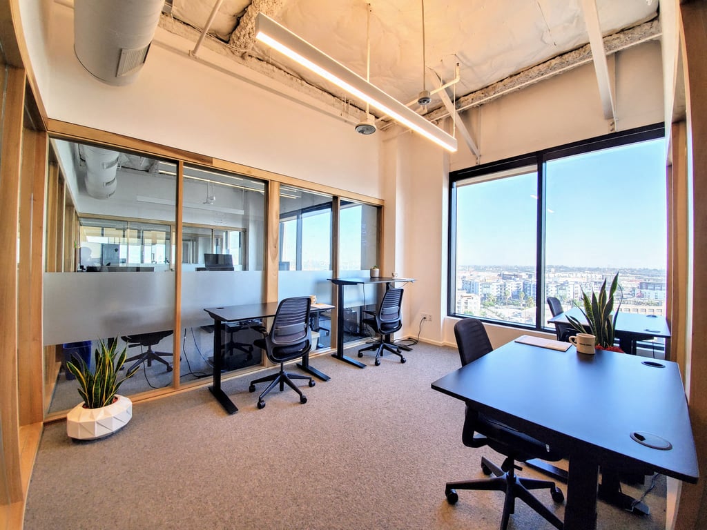 Private Office To Rent, Los Angeles, 90012 – photo 1