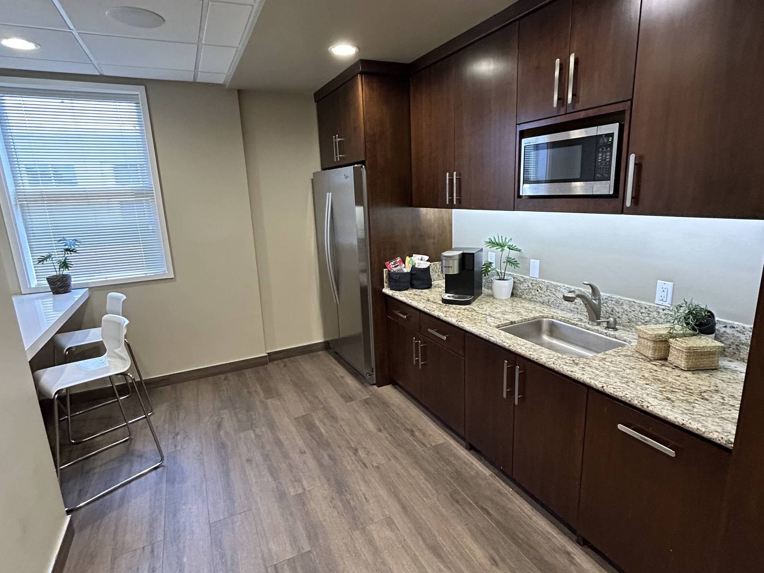 Private Office To Rent, Orange County, 92708 – photo 3