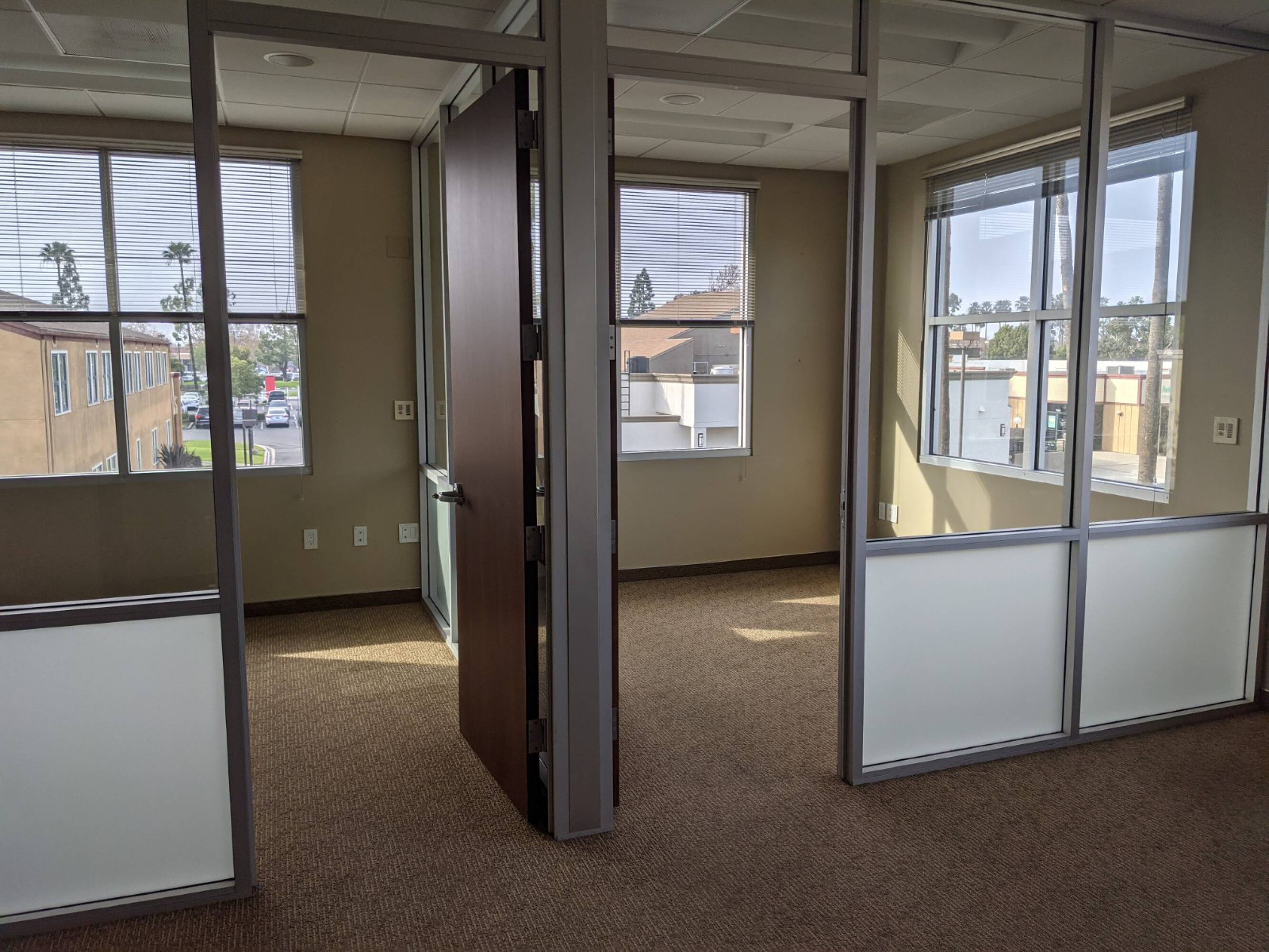 Private Office To Rent, Orange County, 92708 – photo 1