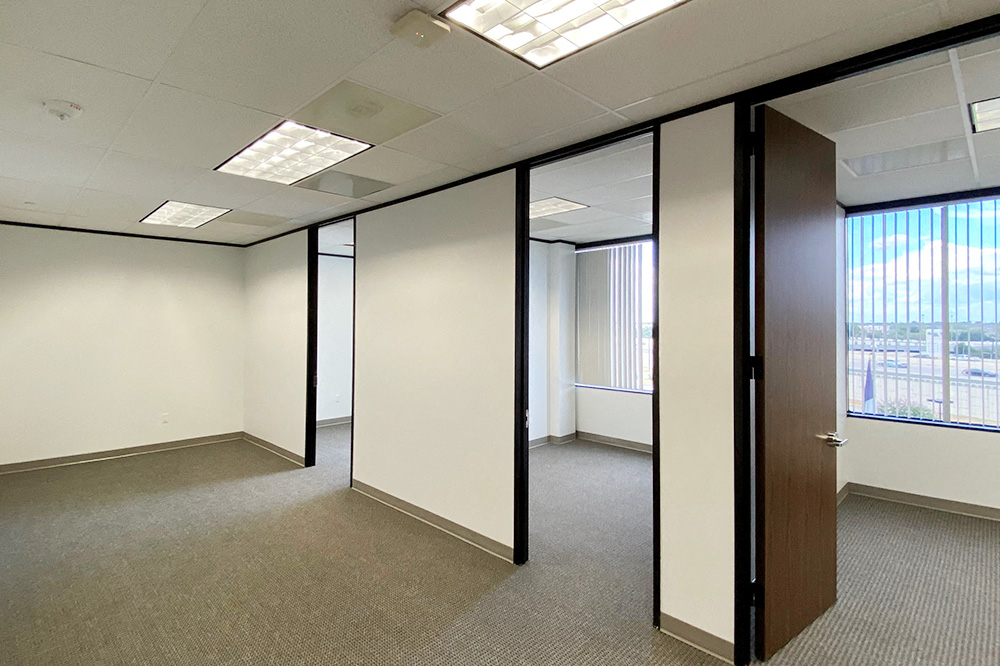 Private Office To Rent, Houston, 77040 – photo 4