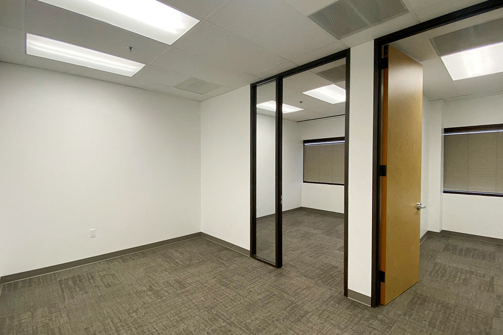 Private Office To Rent, Dallas, 77478 – photo 1