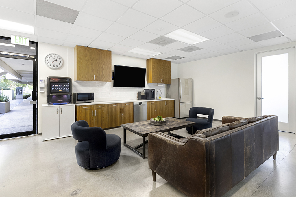 Private Office To Rent, Orange County, 92660 – photo 2