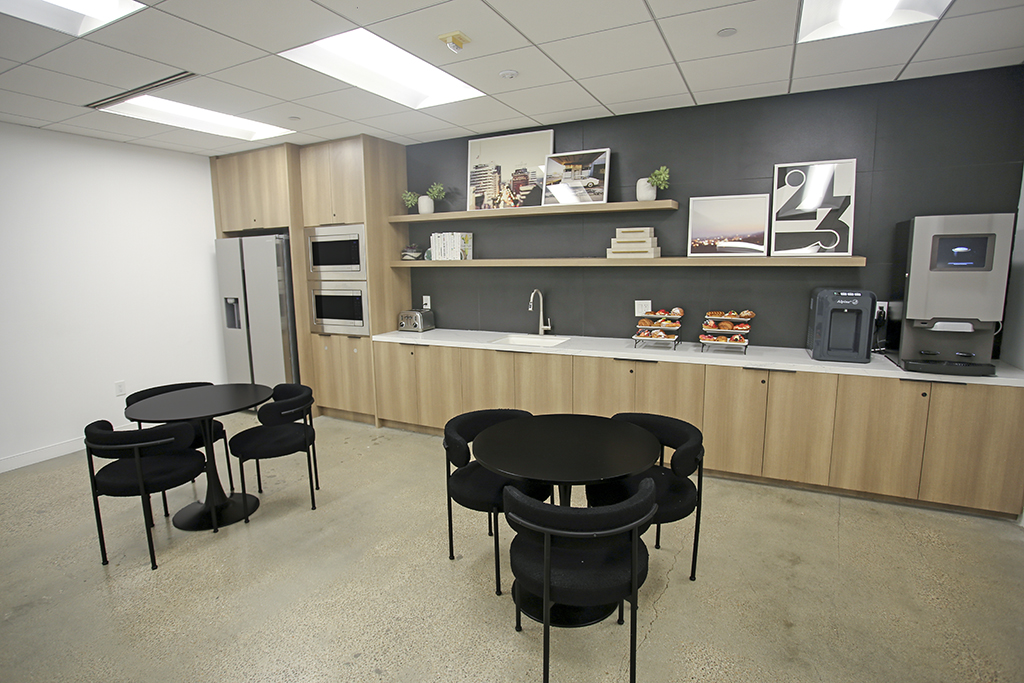 Private Office To Rent, Los Angeles, 90212 – photo 5