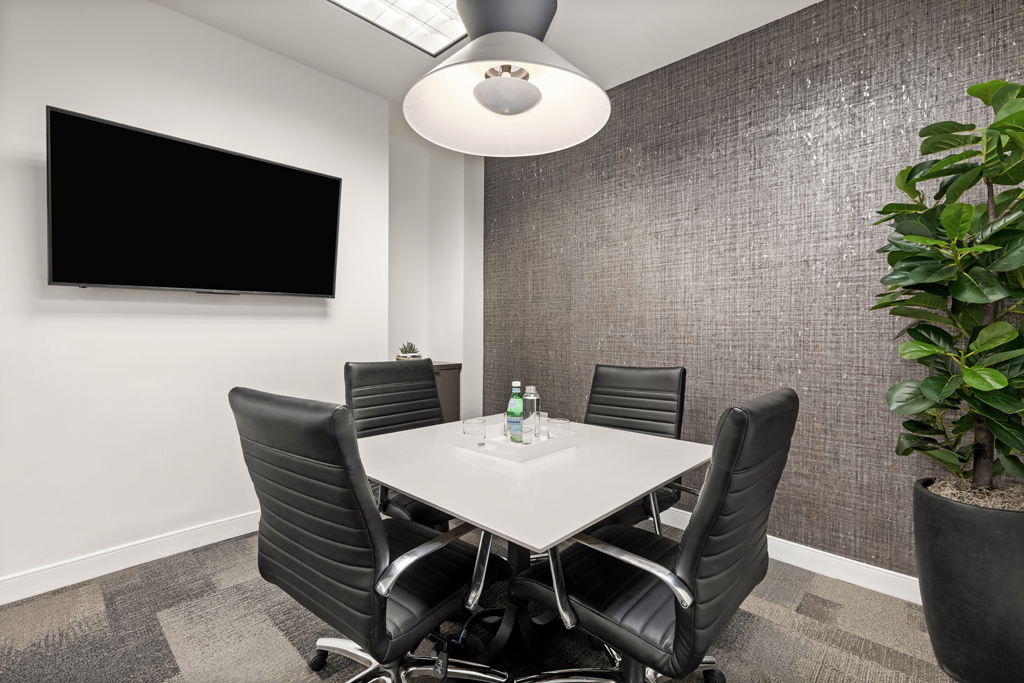 Private Office To Rent, Orange County, 92647 – photo 3