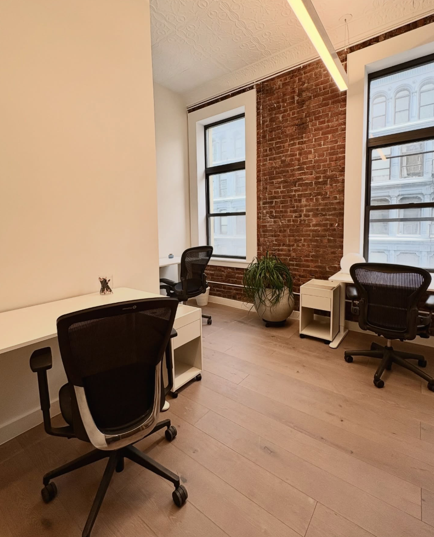 Private Office To Rent, New York, 11249 – photo 1