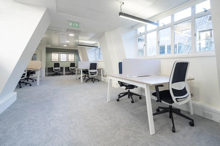 Private Office To Rent, London, EC2V – photo 2