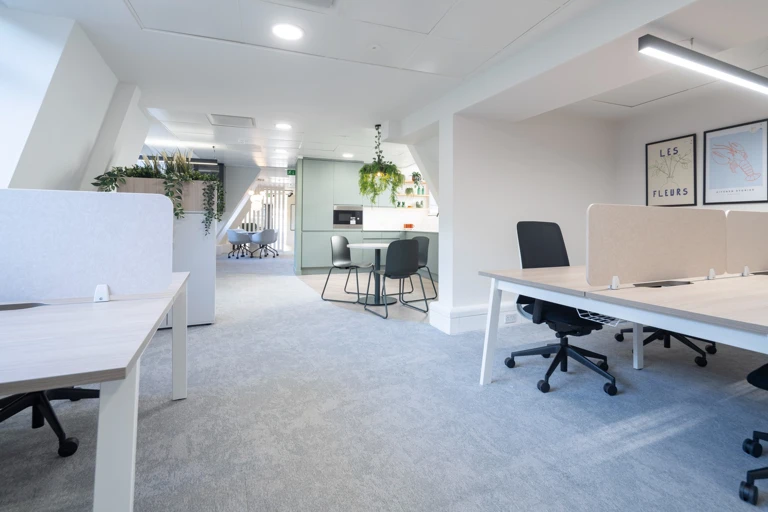 Private Office To Rent, London, EC2V – photo 1