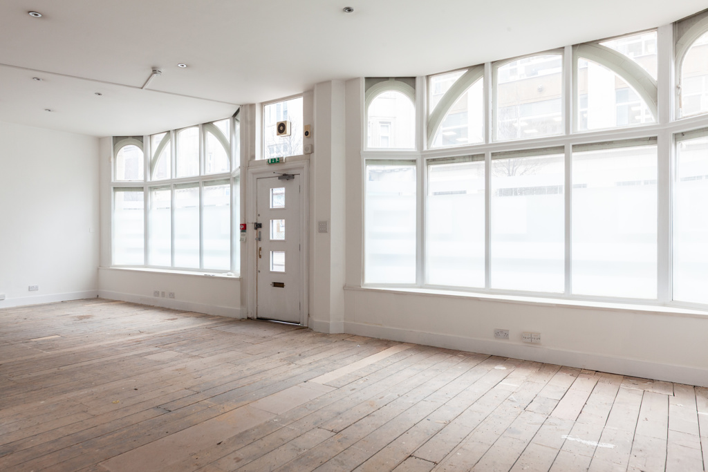 Private Office To Rent, London, W1W – photo 1