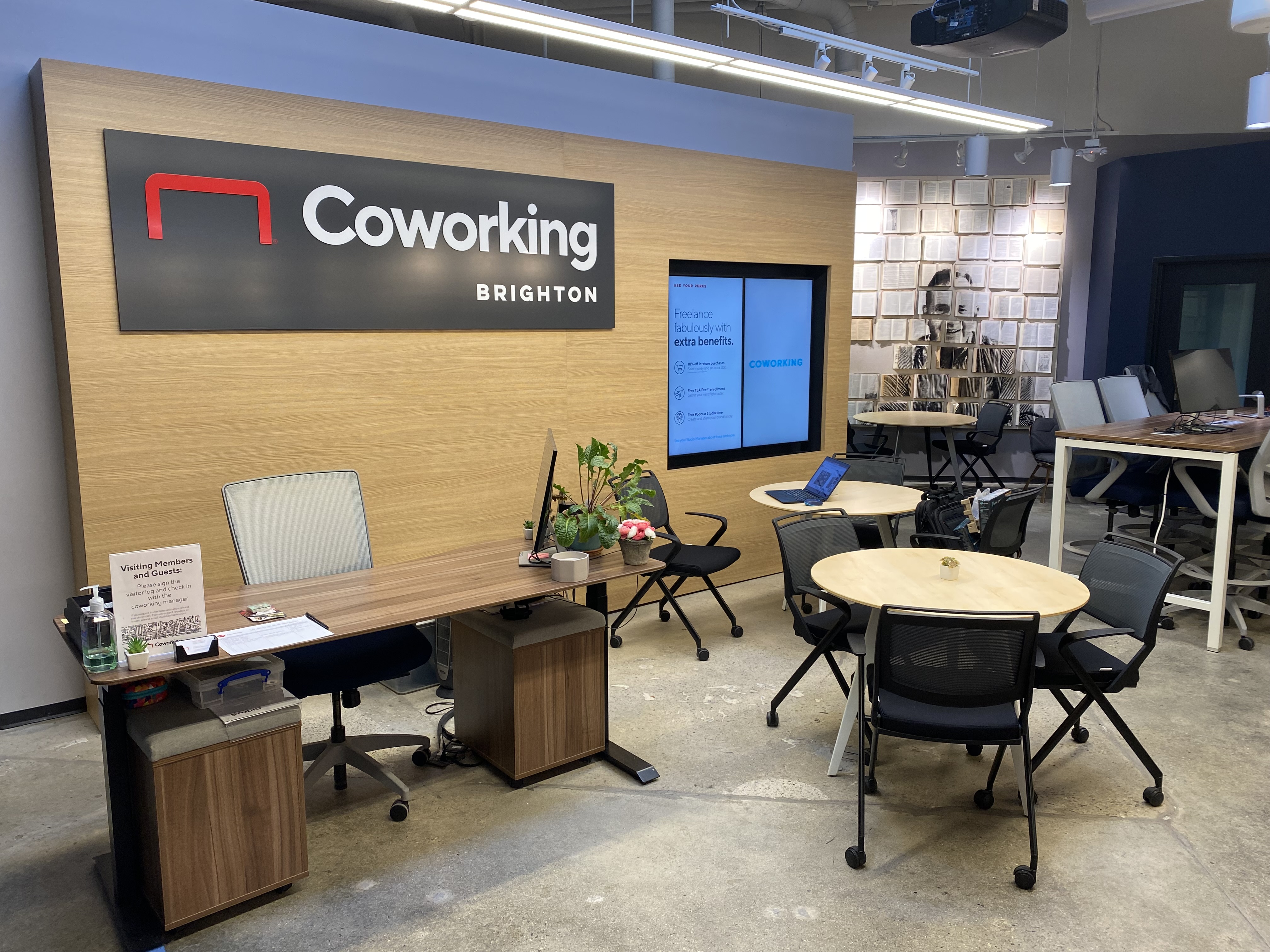 Private Office To Rent, Boston, 02135 – photo 1