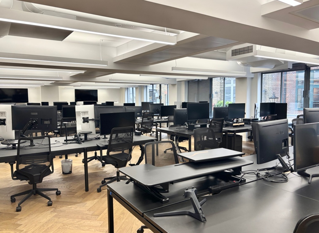 Private Office To Rent, London, W1F – photo 1