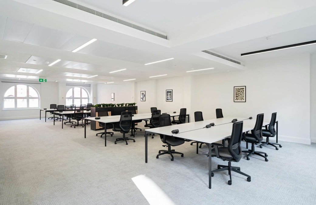 Private Office To Rent, London, EC1N – photo 1